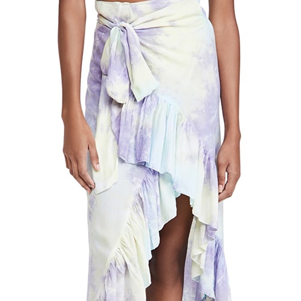 Looking for this Tiare Hawaii skirt❤️❤️❤️